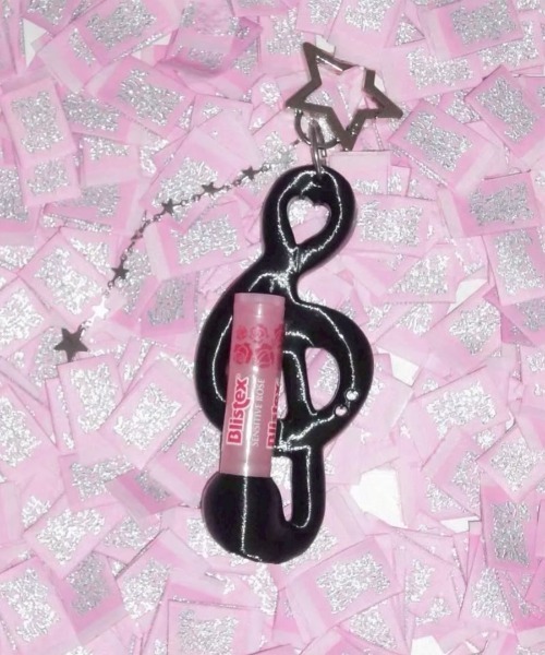 EVERYTHINGS（エブリシングス）の「【EVERYTHINGS】MIDNIGHT(TREBALM) / 【エブリシングス】ブラックスターリーミュージックモチーフリップケースキーリング（キーホルダー・レディース・ブラック・ONE SIZE）」の9枚目の写真