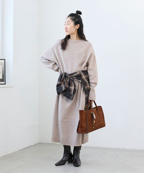 le.coeur blanc(ルクールブラン)の「ネックが選べるニットワンピース(ワンピース・レディース・ブラウン/ブラウン系その他2/ブラック系その他/ブラック/ベージュ/ベージュ系その他2・38)」の8枚目の写真
