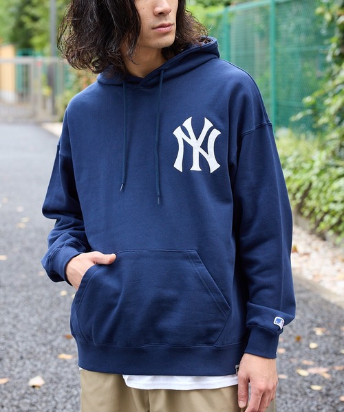 【レア・新品・未開封】戦場のメリークリスマス　スウェットパーカー　XL MLB/エムエルビー スタンダードエンブレムロゴ プルオーバーフーディー
