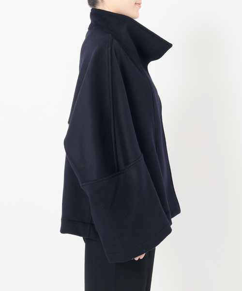 Room no.8(ルームエイト)の「Room no.8 ルームエイト Cash Hi/N Short Dot コート R8C9111 305K(その他アウター・レディース・ネイビー・FREE)」の6枚目の写真