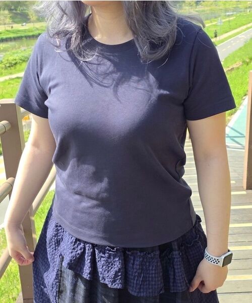 MUSINSA STANDARD WOMAN（ムシンサスタンダードウーマン）の「ウィメンズベーシッククルーネックTシャツ[ブラック]（Tシャツ/カットソー・レディース・その他・SMALL/MEDIUM/LARGE/X-LARGE/X-SMALL）」の10枚目の写真