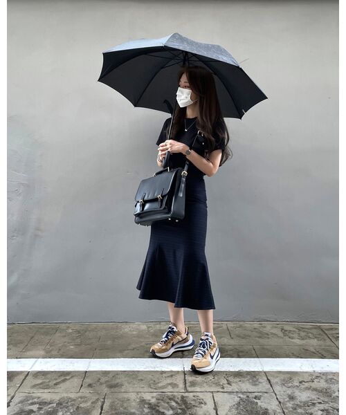 MUSINSA STANDARD WOMAN（ムシンサスタンダードウーマン）の「ウィメンズベーシッククルーネックTシャツ[ブラック]（Tシャツ/カットソー・レディース・その他・SMALL/MEDIUM/LARGE/X-LARGE/X-SMALL）」の22枚目の写真