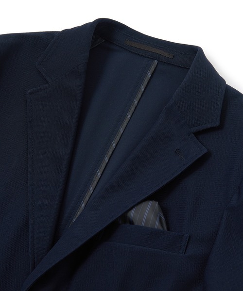 MEN'S BIGI（メンズビギ）の「【ACTIVE TAILOR】Air tool テーラードジャケット＜高通気性/ストレッチ/接触冷感/UVカット/防シワ＞（テーラードジャケット・メンズ・ブラック/ネイビー・04/03/02/01）」の3枚目の写真