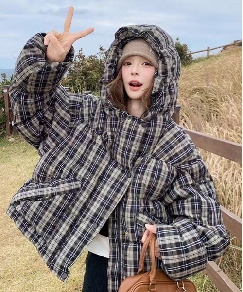 セール】チェック柄フード付き中綿ジャケット（ダウンジャケット