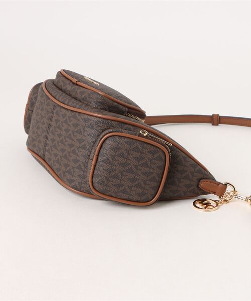 MICHAEL KORS(マイケルコース)の「MERRITT SM CONV PKT XBODY クロスボディ(ショルダーバッグ・レディース・ブラウン・FREE)」の3枚目の写真