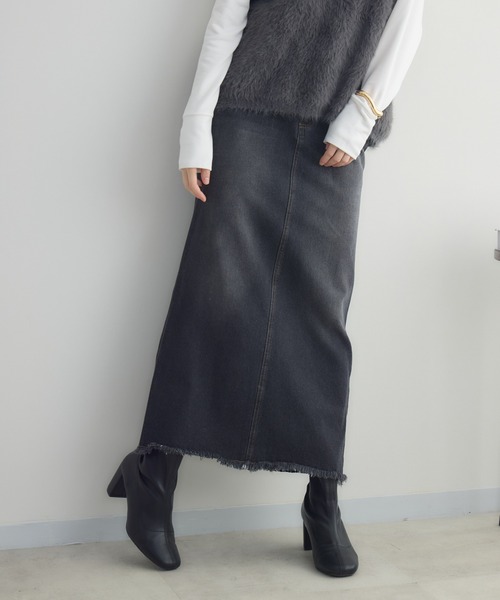 RU.TI.LE(ルチル)の「【RU.TI.LE】リブニットドッキングデニムスカート(デニムスカート・レディース・ネイビー/ブラック・MEDIUM)」の15枚目の写真