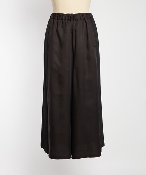 gomme(ゴム)の「プリーツツイルパンツ(その他パンツ・レディース・ブラック・MEDIUM)」の14枚目の写真