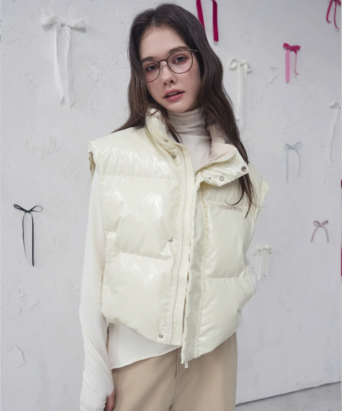 Vivacious(ビバシャス)の「Joie Puffer Vest BLACK(ダウンベスト・レディース・ブラック・FREE)」の2枚目の写真