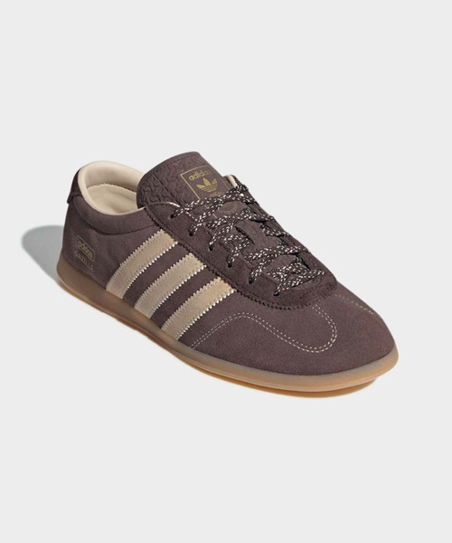 adidas（アディダス）の「ガゼル LO PRO / GAZELLE LO PRO SHOES / アディダスオリジナルス adidas Originals（スニーカー・レディース・ブラウン・23.5cm/24.0cm/22.0cm/22.5cm/23.0cm/24.5cm/25.0cm/25.5cm/26.0cm/26.5cm/27.0cm/27.5cm/28.0cm）」の4枚目の写真
