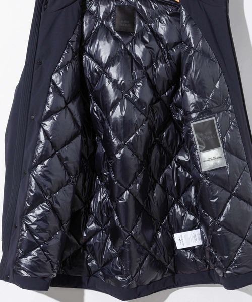 TATRAS（タトラス）の「TATRAS CALICOTOME DOWN JACKET タトラス  カリコトメ ダウンジャケット（ダウンジャケット/コート・メンズ・ブラック/ネイビー・3/4）」の9枚目の写真