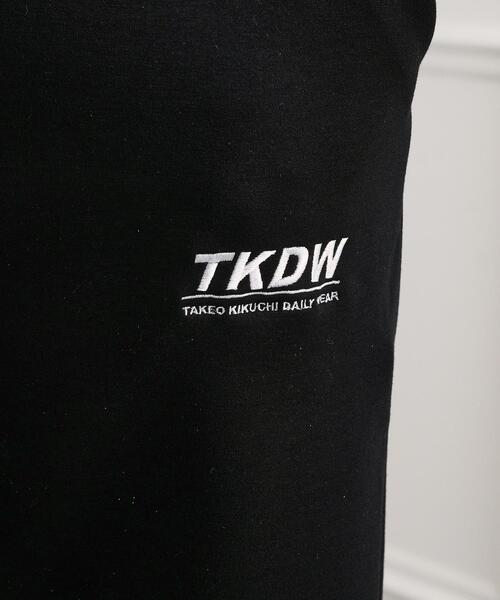 TAKEO KIKUCHI(タケオキクチ)の「TKDWダンボールニットパンツ(スラックス・メンズ・グレー/ブラック・02/03)」の4枚目の写真