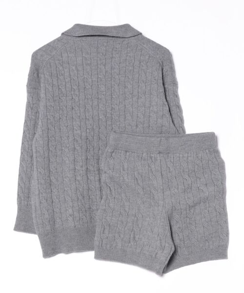 Ritzy(リッツィー)の「ケーブル編みオーバーサイズ トップス+ショートパンツ ニットセット(ニット/セーター・レディース・グレー/ブラック/ホワイト・FREE)」の14枚目の写真