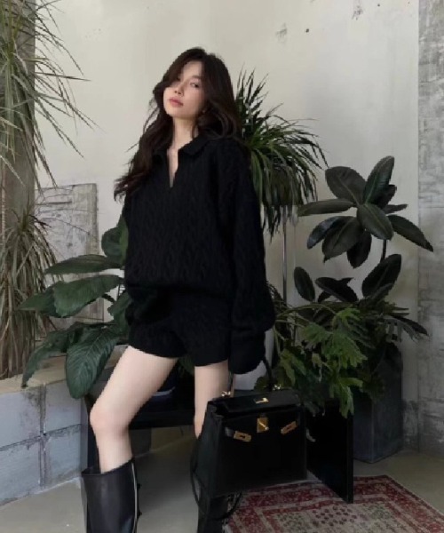 Ritzy(リッツィー)の「ケーブル編みオーバーサイズ トップス+ショートパンツ ニットセット(ニット/セーター・レディース・グレー/ブラック/ホワイト・FREE)」の5枚目の写真