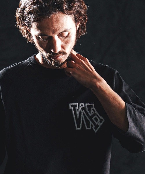 wjk reluxe（ダブルジェーケーリラックス）の「mlt5533-initial print raglan LS tee カットソー(WR26S-30)（Tシャツ/カットソー・メンズ・ネイビー/ブラック/ホワイト・XL/L/M/S）」の18枚目の写真