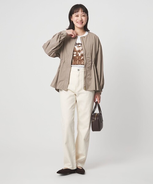 green label relaxing（グリーンレーベルリラクシング）の「［size SHORTあり］ウエスト ギャザー ブルゾン（ブルゾン・レディース・オフホワイト/モカ/ネイビー・FREE/SHORT）」の19枚目の写真