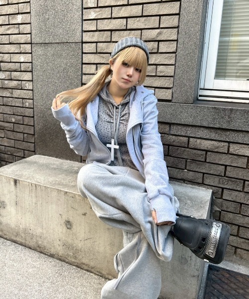 Chikashitsu +(チカシツプラス)の「【Chikashitsu +】layered heavy sweat pants / 【チカシツプラス】レイヤードヘビースウェットパンツ(スウェットパンツ・メンズ・杢グレー/ブラック・ONE SIZE)」の7枚目の写真