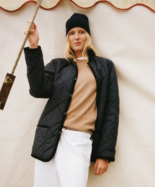 LAVENHAM(ラベンハム)の「Alex Eagle X Lavenham Quilted Jacket Unisex / アレックス イーグル キルテッド ジャケット ユニセックス(その他アウター・レディース・ダークネイビー・S/M/L/XL)」の2枚目の写真