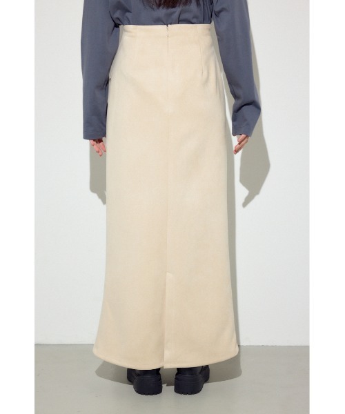 AZUL by moussy(アズールバイマウジー)の「【身長/骨格別着用画像あり】フェイクスエードタックスカート 秋服 冬服 春服 ロングスカート デザインスカート 無地(スカート・レディース・アイボリー/ブラウン/ベージュ・SMALL/MEDIUM)」の9枚目の写真