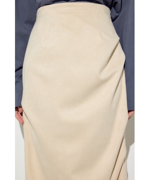 AZUL by moussy(アズールバイマウジー)の「【身長/骨格別着用画像あり】フェイクスエードタックスカート 秋服 冬服 春服 ロングスカート デザインスカート 無地(スカート・レディース・アイボリー/ブラウン/ベージュ・SMALL/MEDIUM)」の10枚目の写真