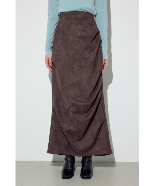 AZUL by moussy(アズールバイマウジー)の「【身長/骨格別着用画像あり】フェイクスエードタックスカート 秋服 冬服 春服 ロングスカート デザインスカート 無地(スカート・レディース・アイボリー/ブラウン/ベージュ・SMALL/MEDIUM)」の18枚目の写真