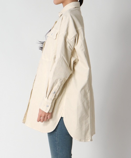 Healthy denim(ヘルシーデニム)の「Almond オーバーコーデュロイシャツ【Healthy Denim/ヘルシーデニム】(シャツ/ブラウス・レディース・ブラウン/アイボリー・36)」の4枚目の写真