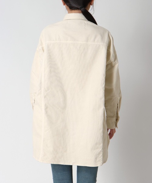 Healthy denim(ヘルシーデニム)の「Almond オーバーコーデュロイシャツ【Healthy Denim/ヘルシーデニム】(シャツ/ブラウス・レディース・ブラウン/アイボリー・36)」の6枚目の写真