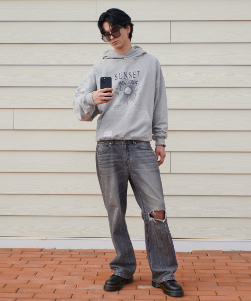MIDSUN(ミッドサン)の「Sunset Hoodie-Grey(パーカー・レディース・グレー・M/L)」の2枚目の写真