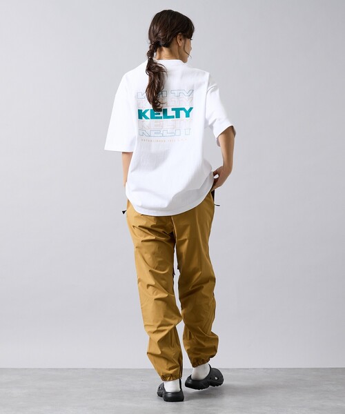 KELTY(ケルティ)の「【KELTY / ケルティ】Back Typo Logo T-Shirt / バックタイプロゴTシャツ/ロゴT・ユニセックス(Tシャツ/カットソー・メンズ・ベージュ/ネイビー/ライトグレー/ブラック/ホワイト・M/L)」の20枚目の写真
