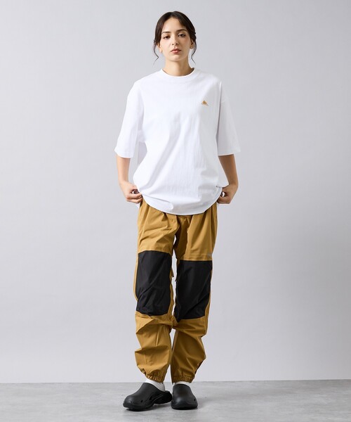 KELTY(ケルティ)の「【KELTY / ケルティ】Back Typo Logo T-Shirt / バックタイプロゴTシャツ/ロゴT・ユニセックス(Tシャツ/カットソー・メンズ・ベージュ/ネイビー/ライトグレー/ブラック/ホワイト・M/L)」の19枚目の写真