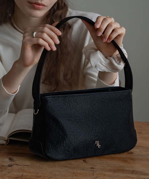 MUCU AND EBONY(ムクアンドエボニー)の「Posh Bag _ Black(ショルダーバッグ・レディース・その他・FREE)」の1枚目の写真