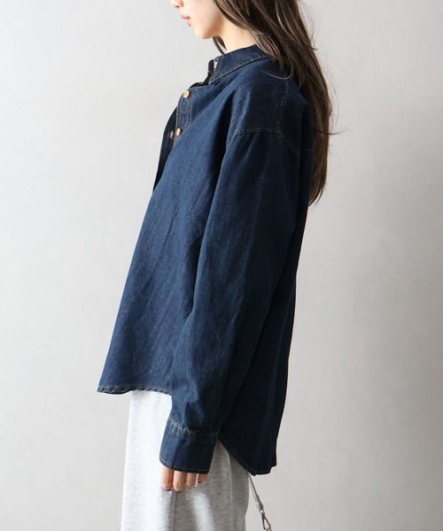 SpRay(スプレイ)の「ライトオンスデニムシャツ(シャツ/ブラウス・レディース・インディゴブルー・FREE)」の3枚目の写真