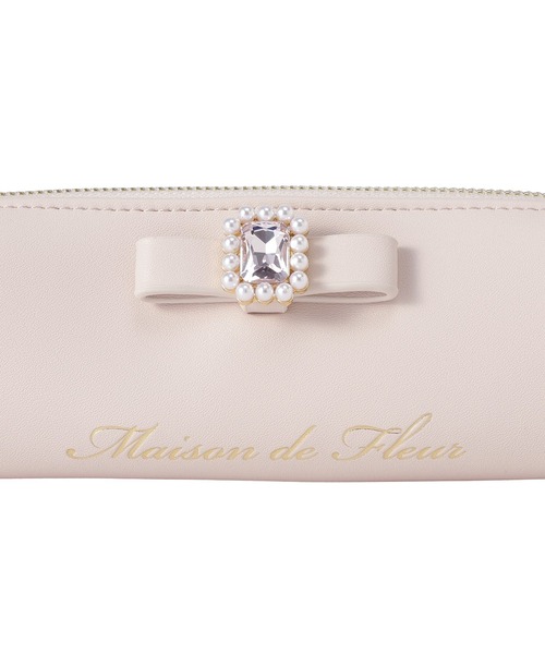 Maison de FLEUR(メゾンドフルール)の「パールビジュー合皮リボンロングポーチ(ポーチ・レディース・ネイビー/ブラック/ピンク/ラベンダー・FREE)」の13枚目の写真