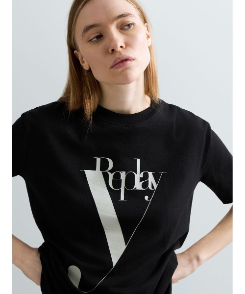 REPLAY(リプレイ)の「コットンジャージーY Tシャツ(Tシャツ/カットソー・レディース・ブラック/オフホワイト・MEDIUM/SMALL/X-SMALL)」の8枚目の写真