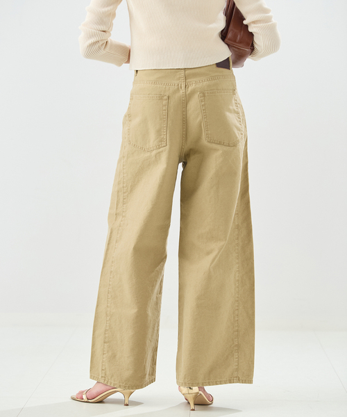 journal standard L'essage（ジャーナルスタンダードレサージュ）の「Duck NEW sideseam パンツ（その他パンツ・レディース・ベージュ・38/36）」の6枚目の写真