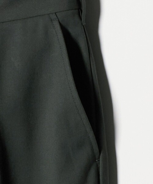 Dickies（ディッキーズ）の「【別注】＜Dickies＞GLR TR 1プリーツ ワイドテーパード パンツ スラックス（スラックス・メンズ・ベージュ/ダークグリーン・30inch/32inch/34inch）」の16枚目の写真