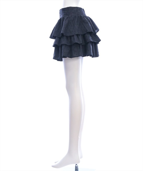 clear（クリア）の「ウエストギャザー3段ティアードミニスカート[着回し力抜群 ガーリー]（スカート・レディース・オフホワイト/ブラック・F）」の18枚目の写真