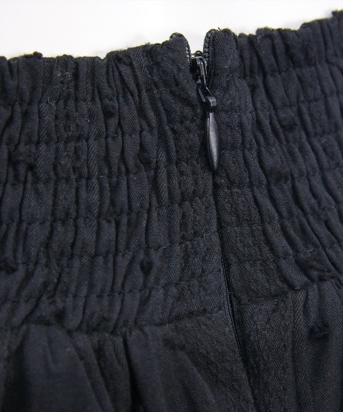 clear（クリア）の「ウエストギャザー3段ティアードミニスカート[着回し力抜群 ガーリー]（スカート・レディース・オフホワイト/ブラック・F）」の5枚目の写真