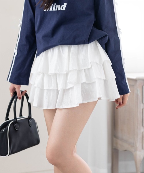 clear（クリア）の「ウエストギャザー3段ティアードミニスカート[着回し力抜群 ガーリー]（スカート・レディース・オフホワイト/ブラック・F）」の20枚目の写真