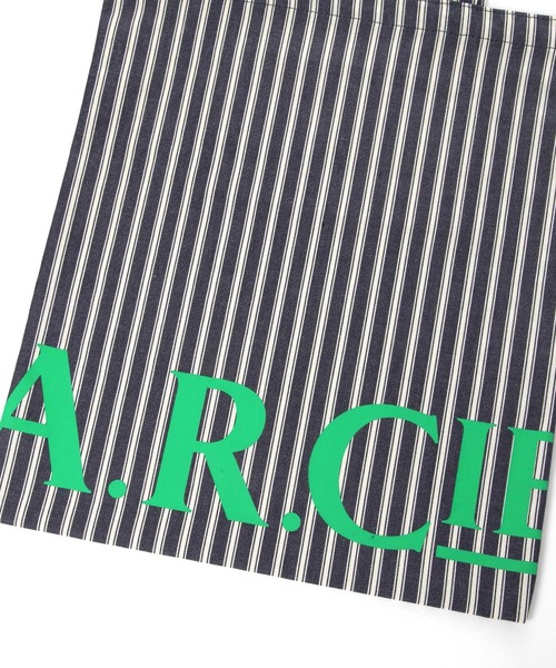 AMERICAN RAG CIE（アメリカンラグシー）の「【AMERICAN RAG CIE】  ロゴトート（ユニセックス）（トートバッグ・レディース・ネイビー/ベビーピンク/ブルーグレー/オリーブ/オフホワイト/ブルー・FREE）」の12枚目の写真