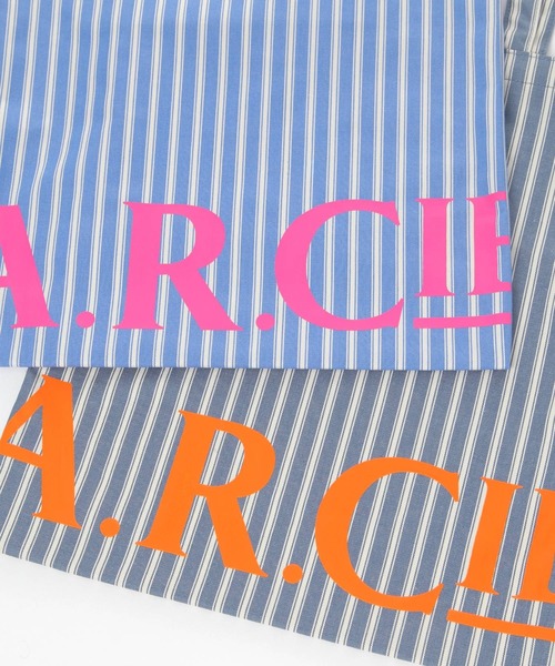 AMERICAN RAG CIE（アメリカンラグシー）の「【AMERICAN RAG CIE】  ロゴトート（ユニセックス）（トートバッグ・レディース・ネイビー/ベビーピンク/ブルーグレー/オリーブ/オフホワイト/ブルー・FREE）」の17枚目の写真