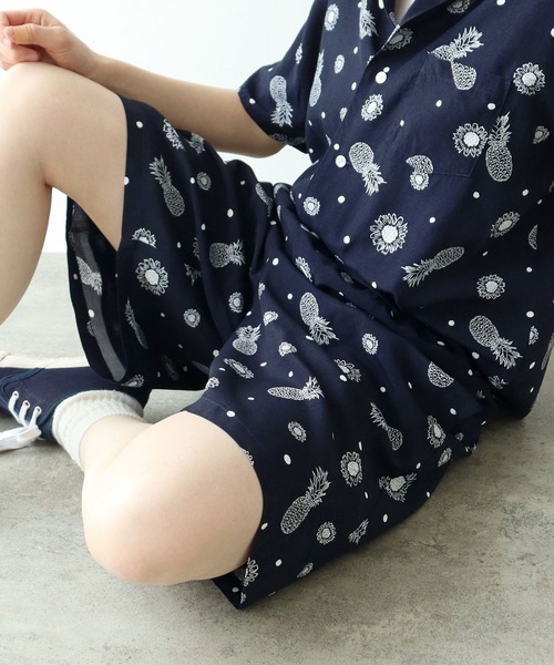 PAR ICI（パーリッシィ）の「パイナップルひまわりプリント ハーフパンツ(セットアップ対応)（その他パンツ・レディース・ネイビー・FREE）」の11枚目の写真