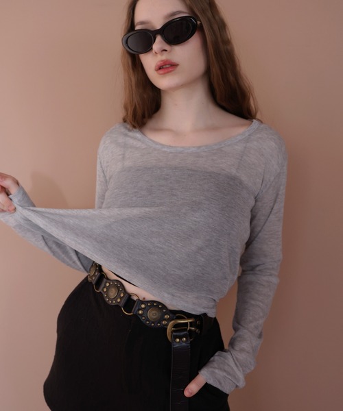 Mili affinity(ミリアフィニティー)の「ショート丈シアークルーネックロンT(Tシャツ/カットソー・レディース・アイボリー/ブラック/杢グレー/ピンク/ネイビー・FREE)」の3枚目の写真
