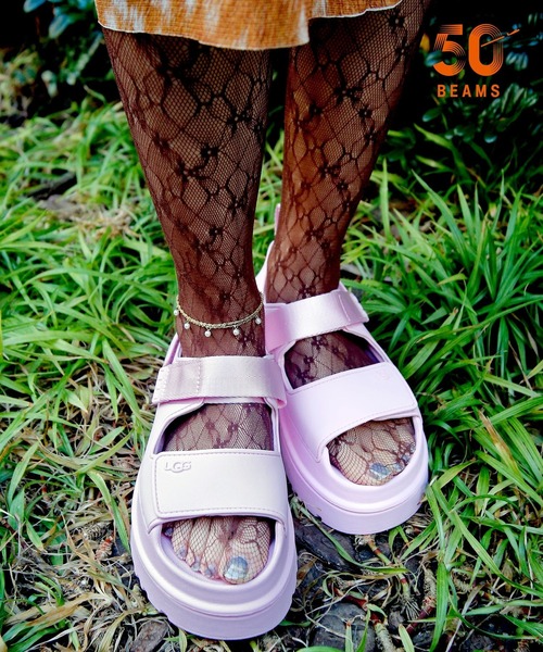 UGG(アグ)の「UGG(R) / GoldenGlow(サンダル・レディース・ブラック/ピンク・7/6/5/8)」の1枚目の写真