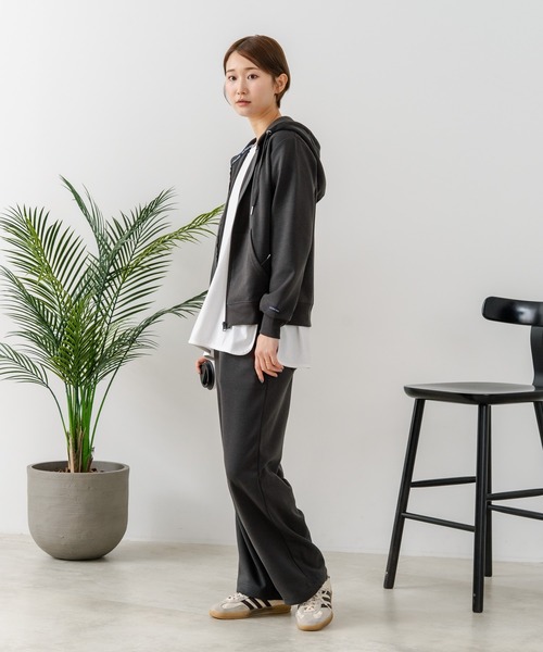 U.S. POLO ASSN.（ユーエスポロアッスン）の「【U.S. POLO ASSN./ユーエスポロアッスン】【もっちり高見え・美脚ストレート】ダンボール スウェットパンツ クッション素材 軽量・タフ（その他パンツ・レディース・ベージュ/杢グレー/チャコールグレー・LARGE/MEDIUM）」の7枚目の写真