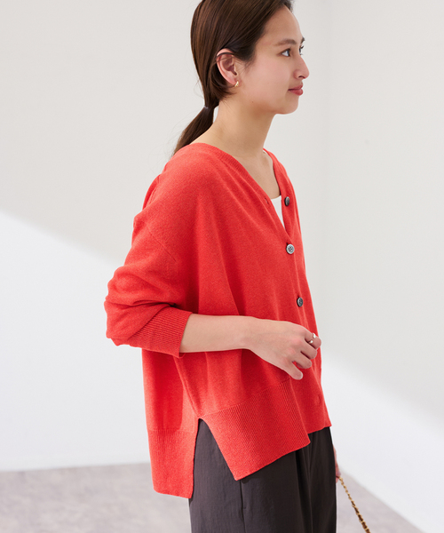 FRAMeWORK（フレームワーク）の「ペーパーコットン Vカーディガン（カーディガン/ボレロ・レディース・サックスブルー/アイボリー/ネイビー/レッド・FREE）」の4枚目の写真