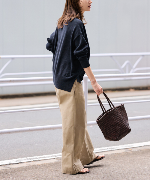 FRAMeWORK（フレームワーク）の「ペーパーコットン Vカーディガン（カーディガン/ボレロ・レディース・サックスブルー/アイボリー/ネイビー/レッド・FREE）」の15枚目の写真