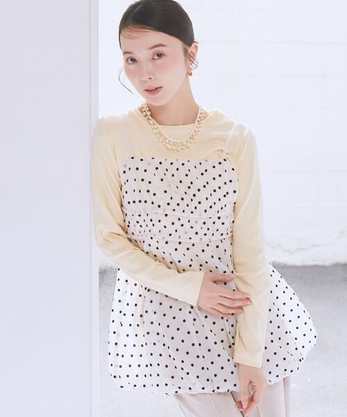 earth music&ecology（アースミュージックアンドエコロジー）の「3連パールネックレス（ネックレス・レディース・ゴールド・FREE）」の3枚目の写真