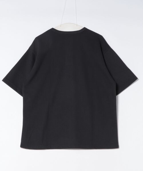 ANPAS（アンパス）の「Dry Waffle Henley Short-Sleeve Tee / ドライワッフルヘンリーネック 半袖Tシャツ 無地 半T メンズ シンプル 吸水速乾（Tシャツ/カットソー・メンズ・ブラウン/ホワイト/ブラック/ライトカーキ・XL/L/M）」の7枚目の写真