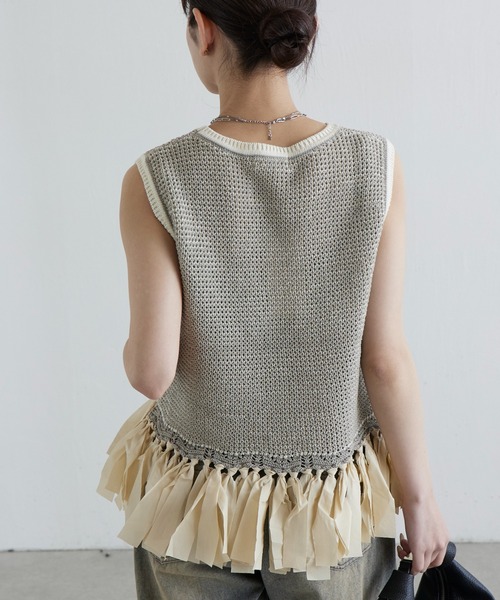 Lui's（ルイス）の「フリンジジャガードニット（ニット/セーター・レディース・ライトグレー/ブラック・FREE）」の14枚目の写真