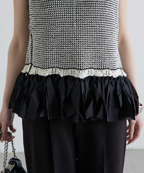 Lui's（ルイス）の「フリンジジャガードニット（ニット/セーター・レディース・ライトグレー/ブラック・FREE）」の6枚目の写真